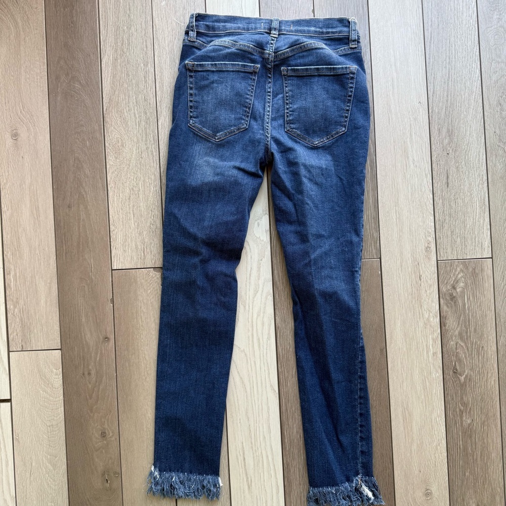 Free People Blue Ankle Cropped Jeans with Distressed Details - Picture 6 of 7